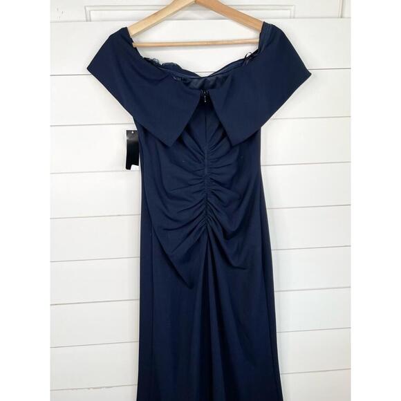 XSCAPE Navy Blue Off Shoulder Ruched Floor Length Evening Gown Dress Size 6 - Picture 7 of 13